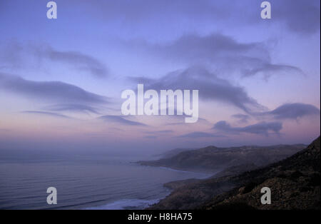 Sonnenuntergang über dem Atlantik, Imsouane, Marokko, Nordafrika Stockfoto