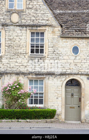 Cotswold Stone, georgianischen Stadthaus, Cirencester, Gloucestershire, England, UK Stockfoto