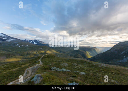 Norwegen-Landschaft in Sognefjellsvegen entlang County Road 55, Passstraße in Stockfoto