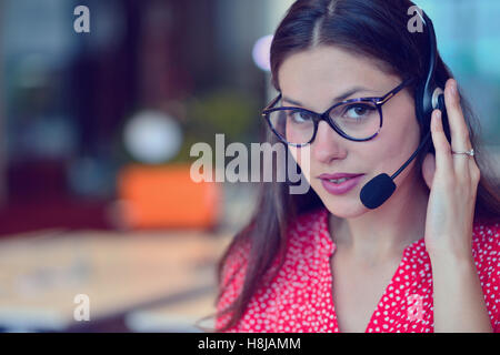 Arbeiten im Callcenter Stockfotografie - Alamy