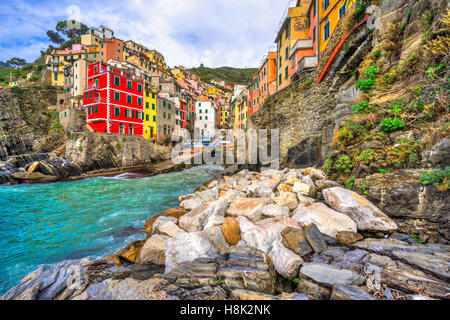 Riomaggiore Dorf, Nationalpark Cinque Terre, Ligurien, Italien. Stockfoto