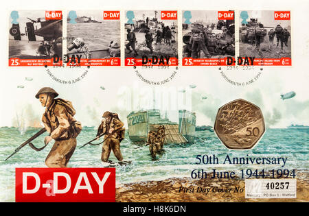 Great Britain 50p d-Day Münze ersten Tag decken (6. Juni 1994) zum Gedenken an den 50. Jahrestag des d-Day. In den frühen Morgenstunden des Stockfoto