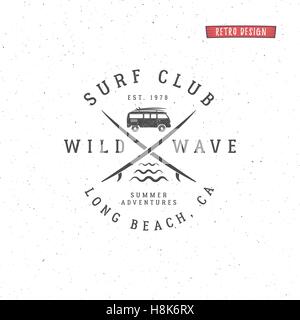 Eingestellt von Vintage Surfing Grafiken und Emblem für Webdesign oder drucken. Surfer, Strand-Stil-Logo-Design. Surf-Abzeichen. Surfbrett Siegel, Elemente, Symbole. Sommer Verpflegung auf den Wellen. Vektor-Hipster-Insignien. Stock Vektor