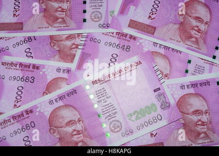 Indien 2000 Rupien Währung Banknoten zwei tausend indischer Währungen höchste Denomination Rupie-Anmerkung Stockfoto