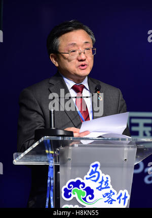 (161115) - Marrakesch, 15. November 2016 (Xinhua)--Chinas Vize-Außenminister Liu Zhenmin hält eine Rede bei einem Forum auf Süd-Süd-Zusammenarbeit bei der Bekämpfung des Klimawandels am Rande einer UN-Klimakonferenz in Marrakesch, Marokko, am 14. November 2016. China wird weiter zu stärken die Zusammenarbeit mit anderen Entwicklungsländern im Kampf gegen den Klimawandel, sagte Liu Zhenmin hier am Montag. (Zhao Dingzhe) (Yy) Stockfoto