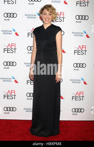 Los Angeles, CA, USA. 14. November 2016. Greta Gerwig im Ankunftsbereich für JACKIE Herzstück Gala Premiere beim AFI FEST 2016 präsentiert von Audi, TCL Chinese 6 Sälen (ehemals Grauman), Los Angeles, CA 14. November 2016. Bildnachweis: Priscilla Grant/Everett Collection/Alamy Live-Nachrichten Stockfoto