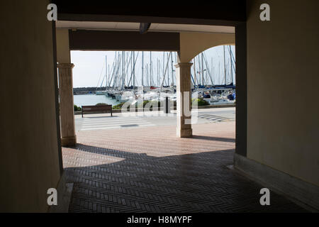 Ansicht des touristischen Hafen von Rom in Ostia lido Stockfoto