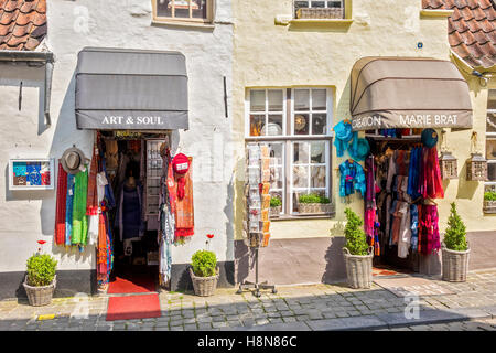 Touristischen Geschäften Altstadt Brügge Belgien Stockfoto