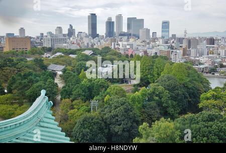 Landschaftsblick auf die Stadt Nagoya in Japan von der Burg gesehen Stockfoto