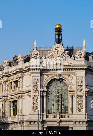 Spanien, Madrid, Plaza de Cibeles, Ansicht von der Banco de España. Stockfoto