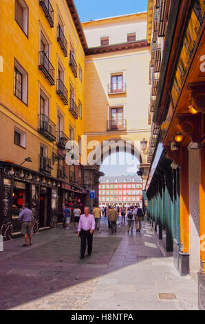 Spanien, Madrid, Blick auf Gateway zur Plaza Mayor. Stockfoto