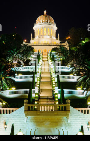 Die Bahai-Gärten und Tempel, an den Hängen des Berges Karmel (Ansicht von unten), in Haifa, Israel Stockfoto