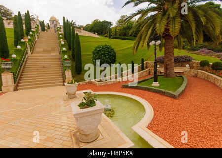 Die Bahai-Gärten und Tempel, an den Hängen des Berges Karmel in Haifa, Israel Stockfoto