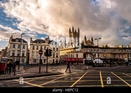 Bath, Somerset, England, Großbritannien. Die Abtei und Abend Winter Licht in der Kurstadt Erbe Stockfoto