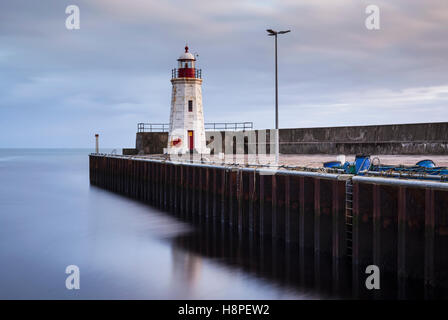 Lybster Leuchtturm auf der Nord-Ost-Küste Schottlands Stockfoto