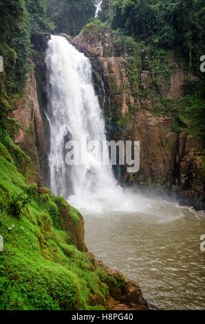 Nam Tok Heo Narok Wasserfall im Khao Yai Nationalpark Thailand1 Stockfoto