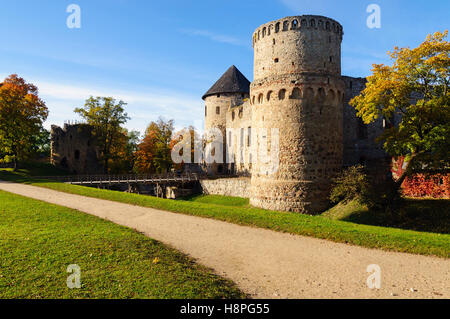 Alte Burgruine in der Stadt Cesis, Lettland Stockfoto