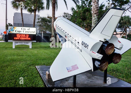 Florida Cape Canaveral, Space Shuttle, Replik, Modell, Rathaus, FL161025113 Stockfoto