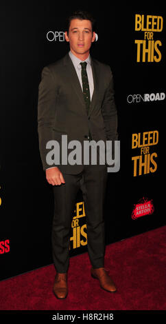 New York, USA. 14. November 2016.: Miles Teller besucht als Open Road mit Herren Fitness Host die Premiere von "Bleed For This" auf AMC Lincoln Square Theater am 14. November 2016 in New York City. Bildnachweis: MediaPunch Inc/Alamy Live-Nachrichten Stockfoto