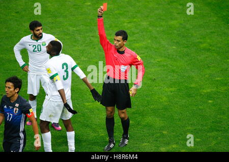 Saitama, Japan. 15. November 2016. Schiedsrichter/Fußball: FIFA World Cup Russland 2018 asiatischen Qualifier Final Runde Gruppe B match zwischen Japan 2-1 Saudi Arabien im Saitama Stadium 2002 in Saitama, Japan. © Sho Tamura/AFLO SPORT/Alamy Live-Nachrichten Stockfoto