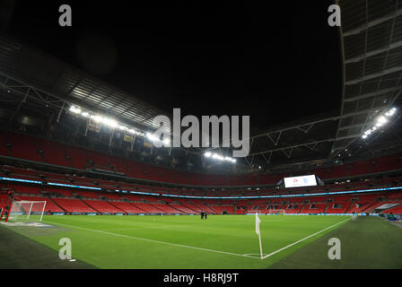 Eine Gesamtansicht vor die internationale Freundschaftsspiele im Wembley Stadium, London. Stockfoto