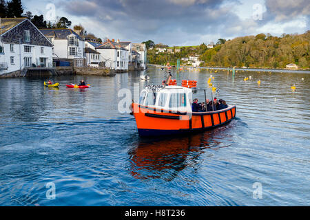 Fußgängerzone Fährverbindung in Fowey Stockfoto