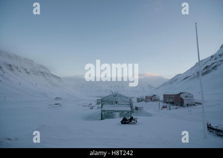 Arktischen Winter in Nybyen-Longyearbyen, Spitsberg Svalbard. Winter in Nybyen, Longyearbyen, Spitzbergen. Stockfoto