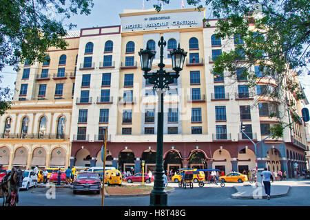 Havanna, Kuba - 11. Juli 2016: Der luxuriöse Hotel Central Park, restauriert im Jahr 1995 in der Nähe von Central Park in Havanna, Kuba. Stockfoto