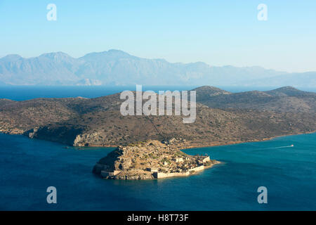 Griechenland, Kreta, Agios Nikolaos, Insel Spinalonga im Golf von Mirabello. Stockfoto