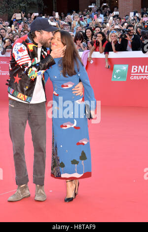 Jovanotti, dem Gast eine "Enge Begegnung" Veranstaltung mit dem Publikum, mit dem Titel "Bilder, Musik und Worte," mit seiner Frau Francesca Valiani auf dem 11. Rome Film Festival in Rom, Italien.  Mitwirkende: Lorenzo Cherubini, Jovanotti, Francesca Valiani Wher Stockfoto