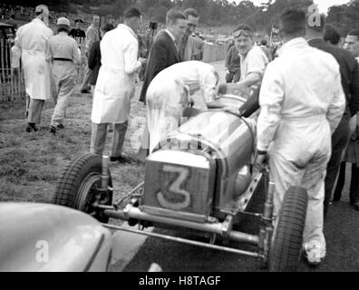 1938 LONDON GP KRISTALLPALAST PADDOCK ARBEITEN NR. 3 Stockfoto