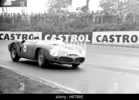 1962 WACHEN TROPHY MARKEN PARKES FERRARI DINO 246SP BEI DRUIDEN Stockfoto