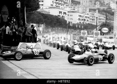 1962 MONACO GP FJ ARUNDELL LOTUS ATTWOOD COOPER GASWERK START Stockfoto