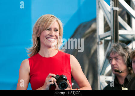 Sophie Raworth, einer der Gastgeber auf die Abendunterhaltung bei einem Jahr gehen Zeremonie für die Olympischen Spiele am 27. Juli 2011 Stockfoto