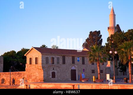 Larnaka Fort, mittelalterlichen Museum und Moschee, Larnaka, Zypern, östlichen Mittelmeer Stockfoto