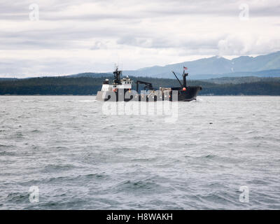 Kommerzielle Krabbe Fischereifahrzeug in der Nähe von Juneau, Alaska Stockfoto