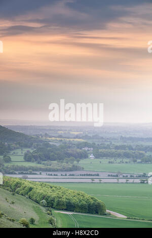 Vale of Pewsey in der Morgendämmerung in Wiltshire, UK. Stockfoto