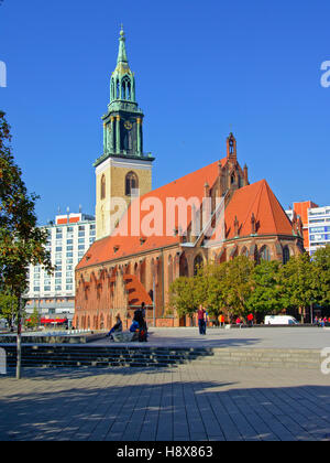 Redbrick gotische Marienkirche für evangelische Gottesdienste, Berlin Stockfoto