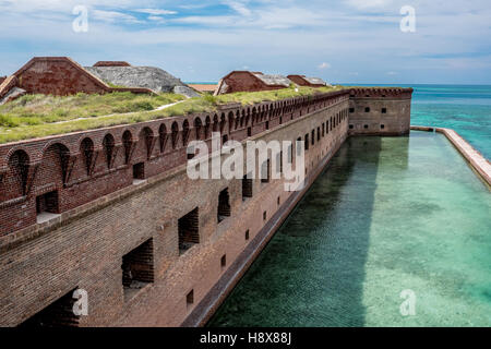 Fort Jefferson Braten in der September-Sonne auf den Dry Tortugas vor der Küste von Key West Florida. Stockfoto