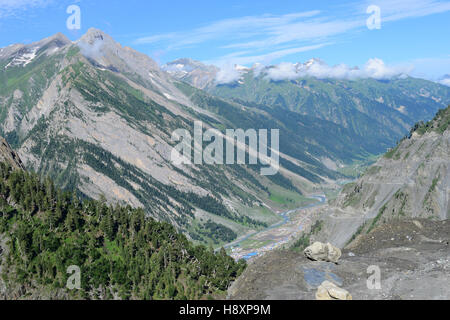 Jammu und Kaschmir Indien Landschaft Blick auf Kaschmir Himalaya Himalaya-Gebirges Kaschmir Indien Sonamarg Landschaften Stockfoto