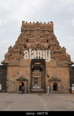 Maratha Eingang, erste Einfahrt, Brihadisvara-Tempel, Thanjavur, Tamil Nadu, Indien. Stockfoto
