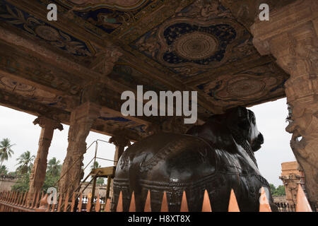 Malereien an der Decke, Nandi Mandapa, Brihadisvara-Tempel, Thanjavur, Tamil Nadu, Indien. Stockfoto