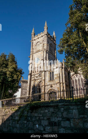 Die historische Kirche der Heiligen Dreifaltigkeit in St Austell, Cornwall. Stockfoto