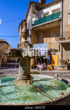 Fontaine de Valensole Haute Provence Frankreich 04. Stockfoto