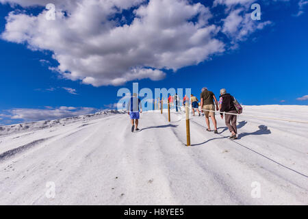 Ballade Sur Les Montagne de Sel des Salins du Midi Aigues-Mortes, Camargue - Frankreich 30 Stockfoto