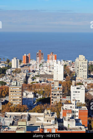 Uruguay, Montevideo, Stadtbild betrachtet von der City Hall (Intendencia de Montevideo). Stockfoto