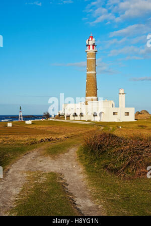 Uruguay, Rocha Abteilung, Blick auf den Leuchtturm in Cabo Polonio. Stockfoto