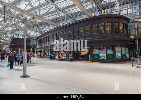 Die alte Informationen Gebäude im Central station Schottland. Stockfoto