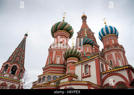 Die Kathedrale von Wassili der seligen oder Basilius Kathedrale auf dem Roten Platz in Moskau, Russland. Stockfoto