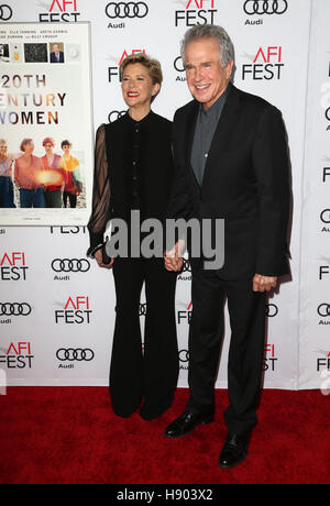 Hollywood, USA. 16. November 2016. Annette Bening, Warren Beatty, beim AFI FEST 2016 von Audi - eine Hommage an Annette Bening und Gala-Screening von der A24 "20th Century Women" in TCL Chinese Theatre, Kalifornien am 16. November 2016 vorgestellt. © Faye lernen/Medi Stockfoto